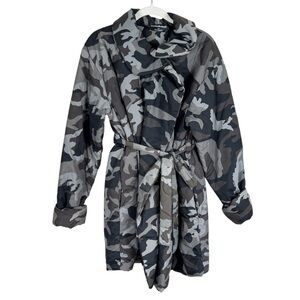 Norma Kamali Sleeping Bag Coat Women’s Sz Small Camo Print Tie Front Knee Length